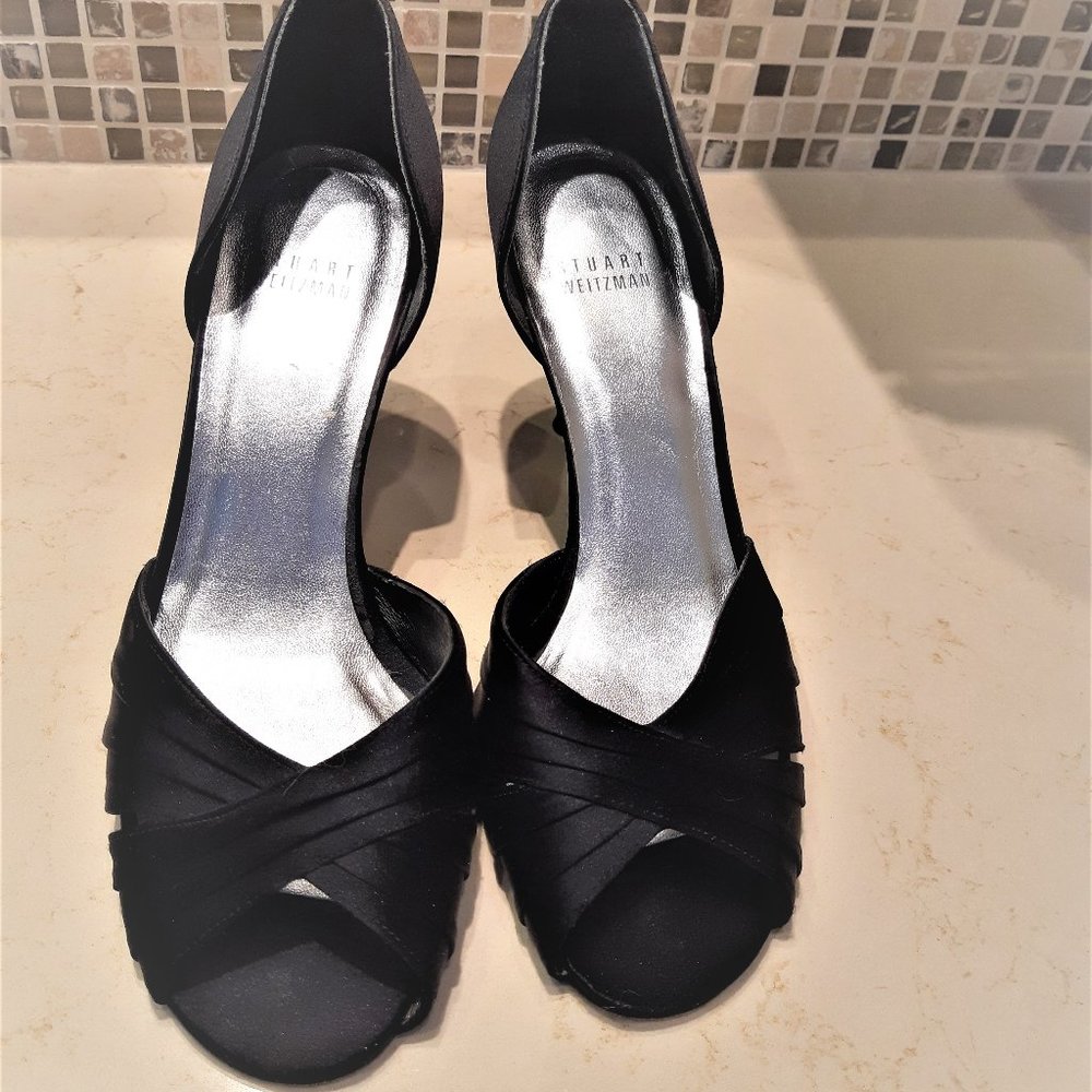 👠Stuart Weitzman satin pumps heels👠